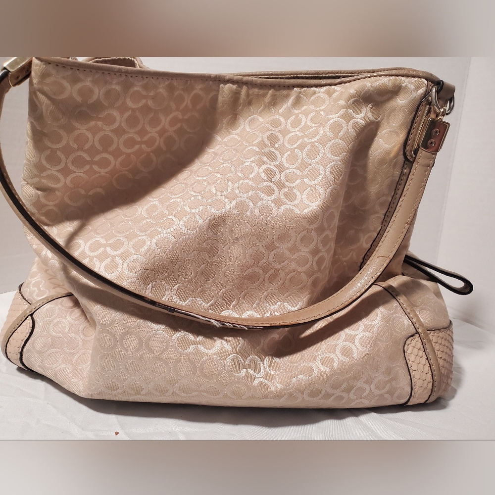 Coach Madison Op Art Pearlescent Small Phoebe